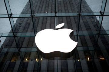 Trump: Apple can build in India but sell in US with tariffs.