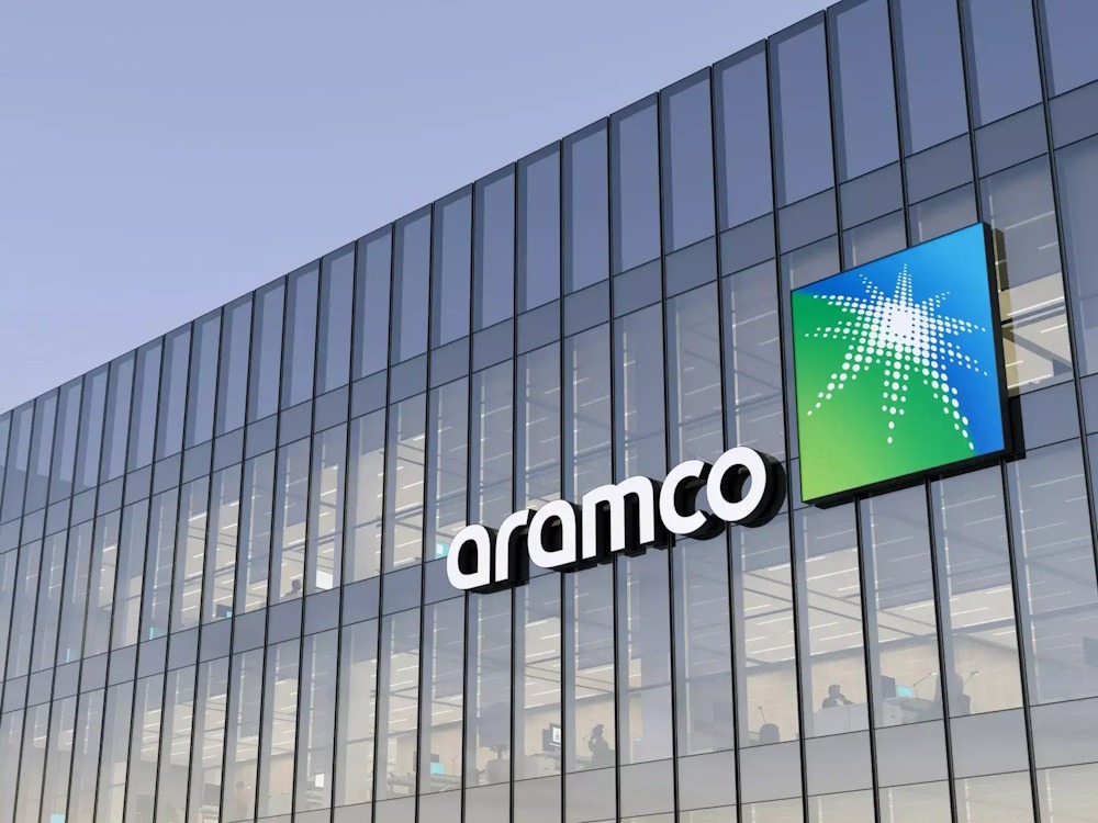 Saudi Aramco plans asset sales to expand with falling oil prices