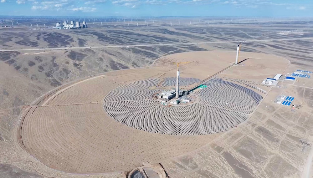 China Launches World’s First Solar-Thermal Power Plant in Gobi Desert