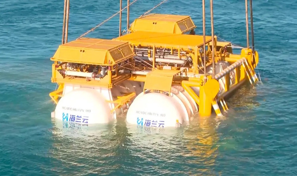 China submerges data centers for cooling for the first time