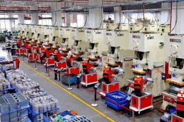 China’s Factory Activity Hits Record Low in November