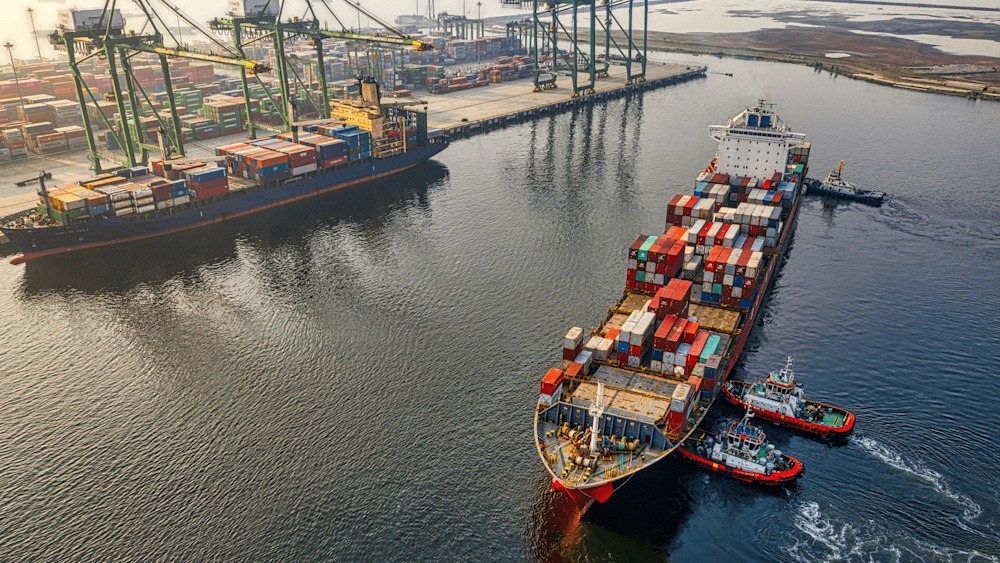 US Judge Rules Refunds for Firms After Trump Tariffs Overturned