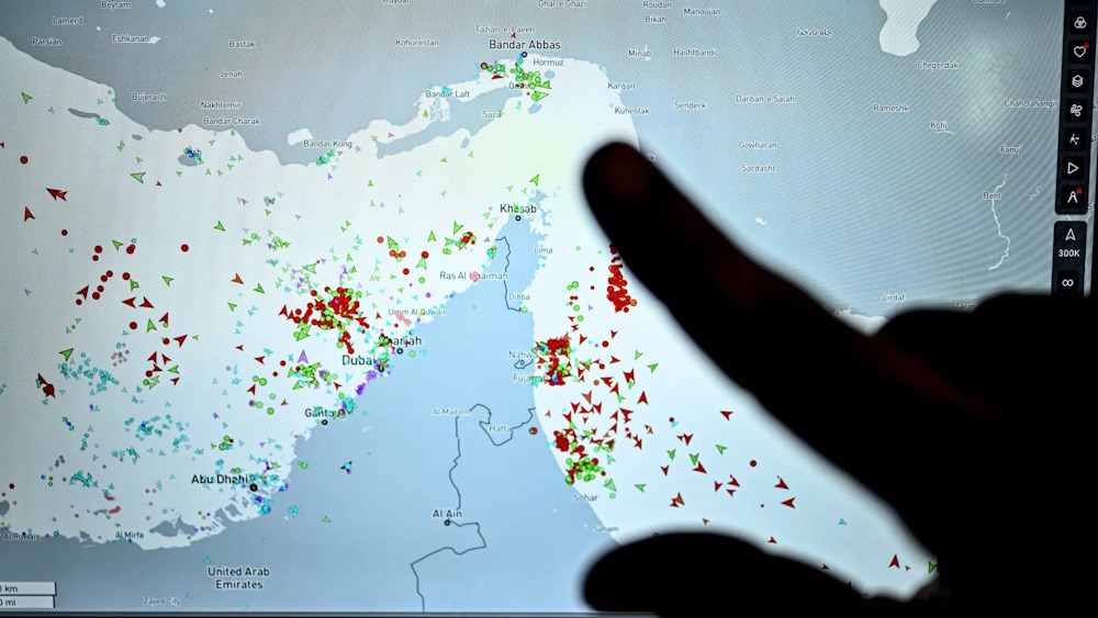 US Launches Push to restart Strait of Hormuz with Warplanes