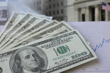 Dollar Index Holds Near 100 Ahead of US CPI Data